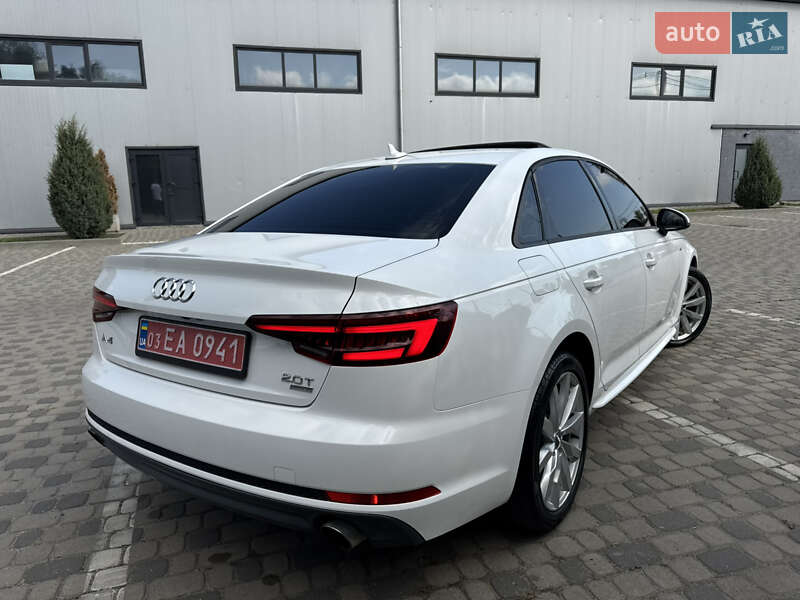 Седан Audi A4 2018 в Ивано-Франковске