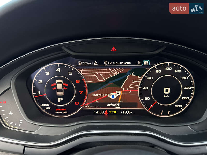 Седан Audi A4 2018 в Ивано-Франковске