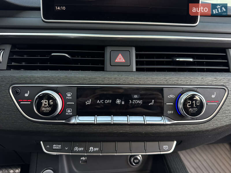 Седан Audi A4 2018 в Ивано-Франковске