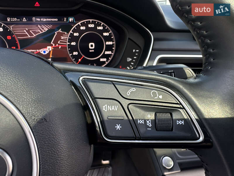 Седан Audi A4 2018 в Ивано-Франковске
