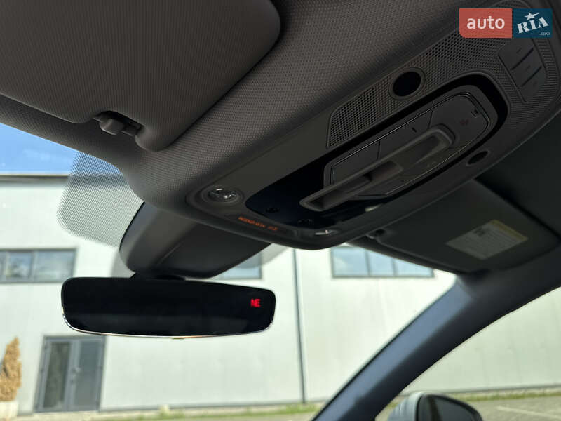 Седан Audi A4 2018 в Ивано-Франковске