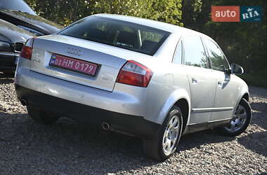 Седан Audi A4 2002 в 