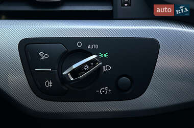 Седан Audi A4 2016 в 