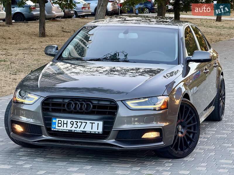 Седан Audi A4 2014 в Одессе