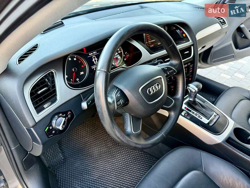Седан Audi A4 2014 в Одессе