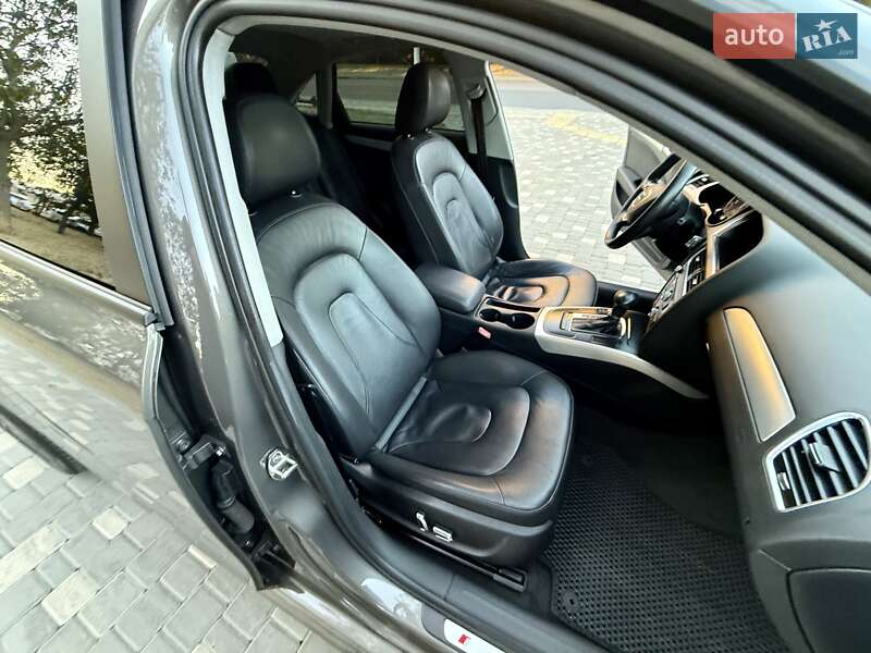 Седан Audi A4 2014 в Одессе