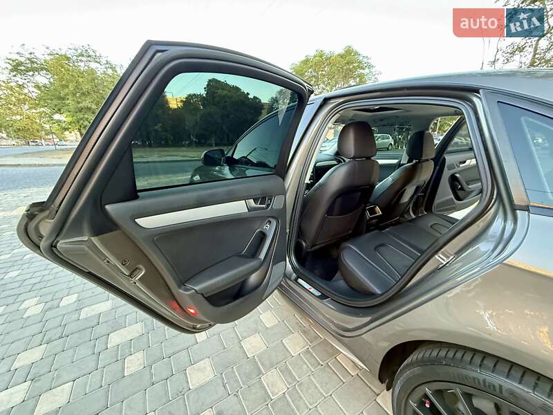 Седан Audi A4 2014 в Одессе