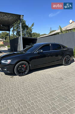 Седан Audi A4 2013 в Кропивницькому