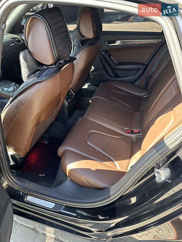 Седан Audi A4 2013 в Кропивницькому