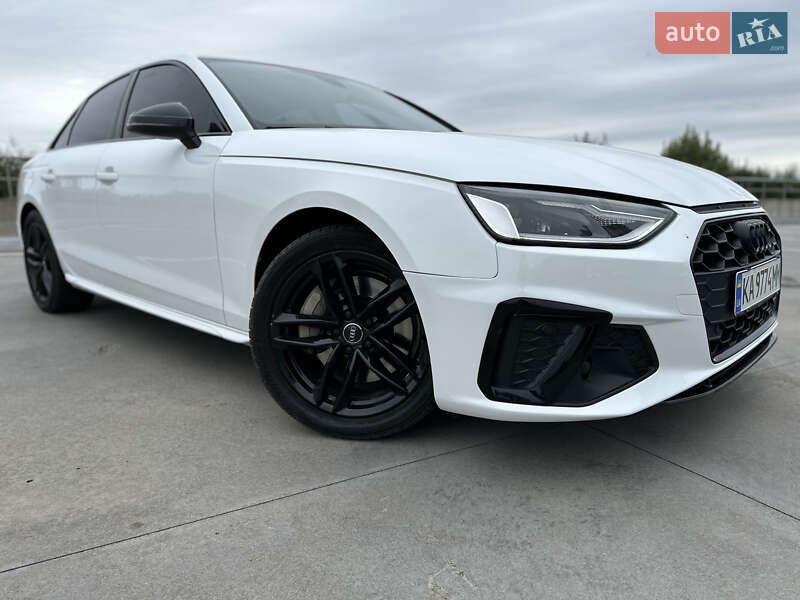 Седан Audi A4 2019 в Киеве