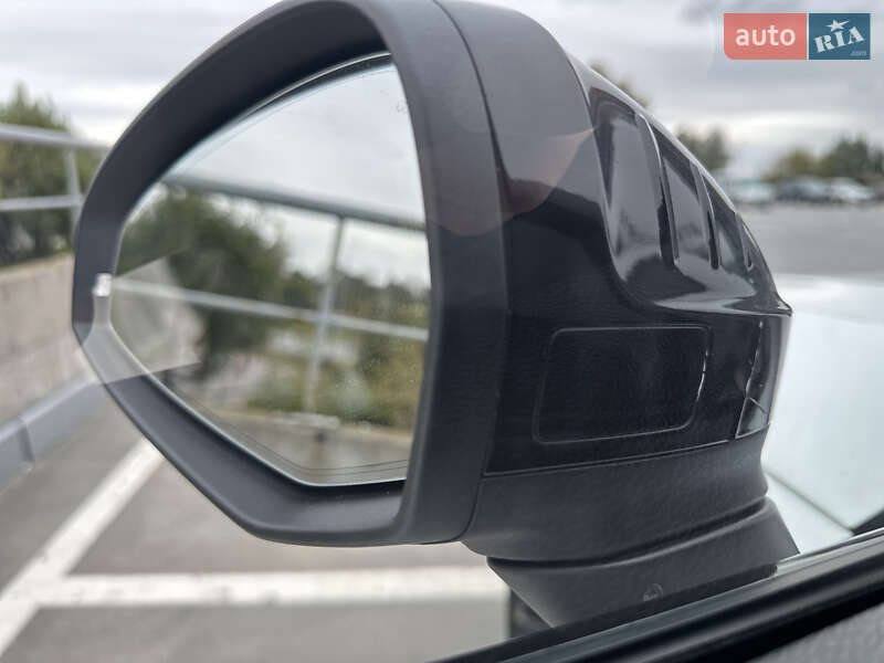 Седан Audi A4 2019 в Киеве