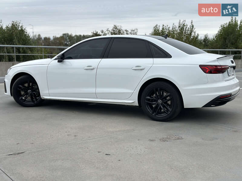 Седан Audi A4 2019 в Киеве