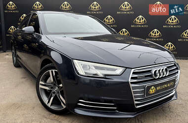Седан Audi A4 2016 в 