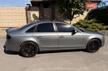 Седан Audi A4 2011 в 