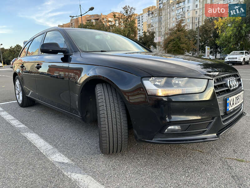 Универсал Audi A4 2015 в Киеве