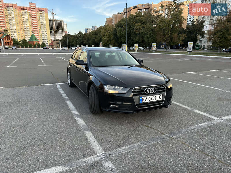 Универсал Audi A4 2015 в Киеве