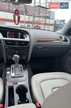 Седан Audi A4 2012 в 