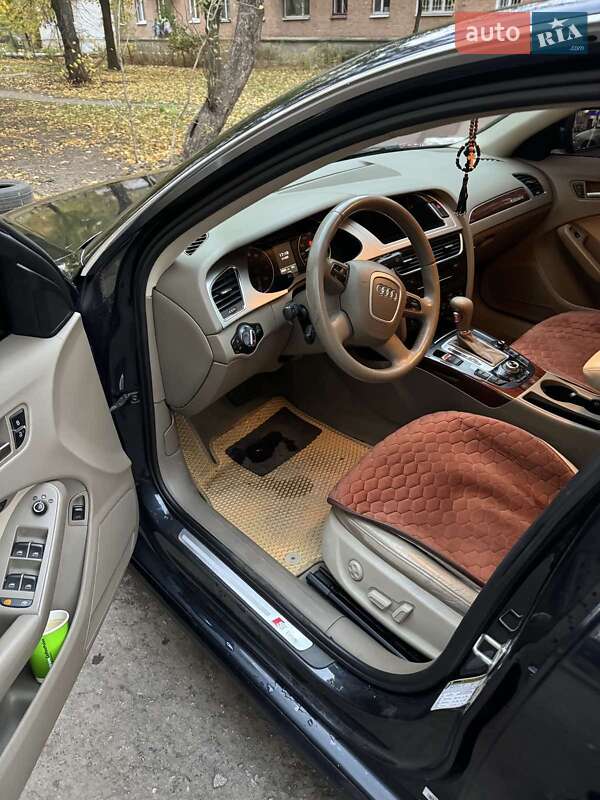 Audi A4 2011
