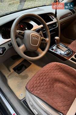 Седан Audi A4 2011 в Полтаве