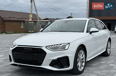 Универсал Audi A4 2019 в 