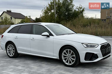 Универсал Audi A4 2019 в 