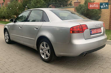 Седан Audi A4 2006 в 