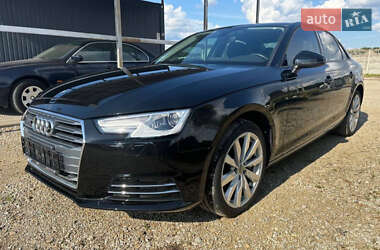 Седан Audi A4 2018 в 
