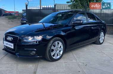 Седан Audi A4 2011 в 