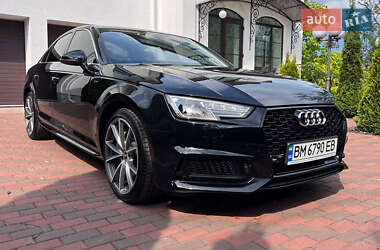 Седан Audi A4 2018 в Киеве