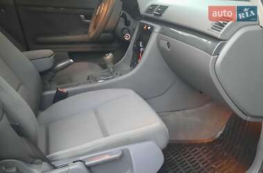 Седан Audi A4 2001 в 