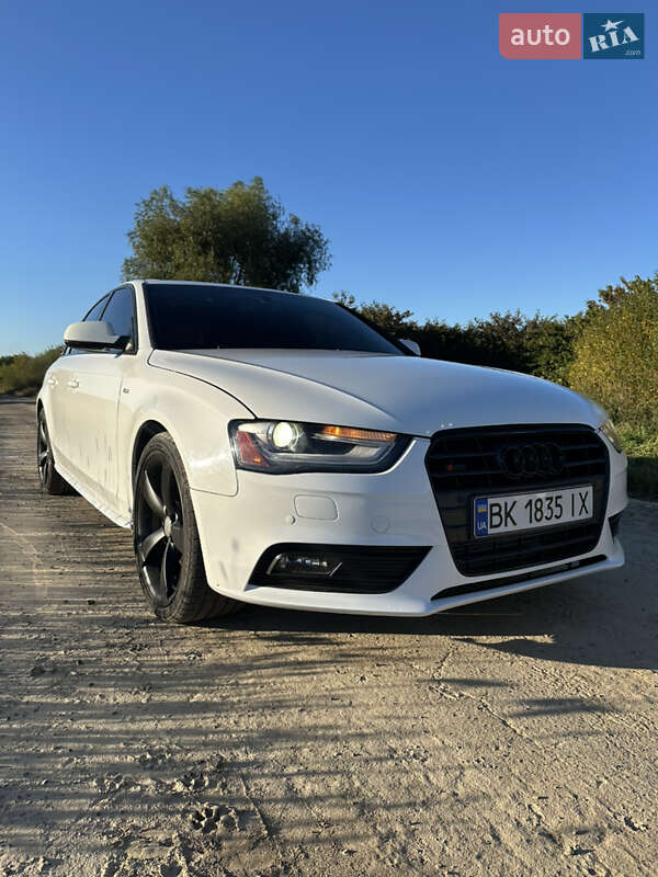 Audi A4 2015