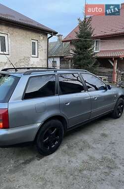 Универсал Audi A4 1998 в 
