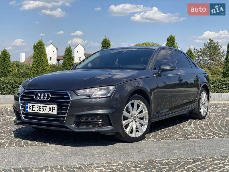 Audi A4 2018