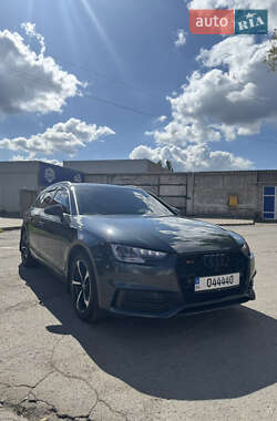 Audi A4 2019