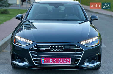 Седан Audi A4 2023 в 
