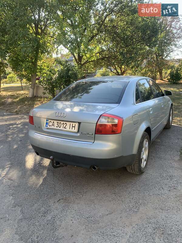 Седан Audi A4 2003 в Золотоноше