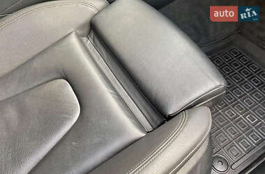 Седан Audi A4 2015 в 