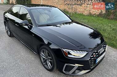 Седан Audi A4 2020 в 