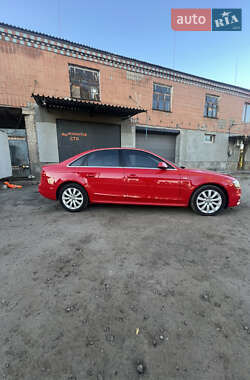 Седан Audi A4 2015 в 