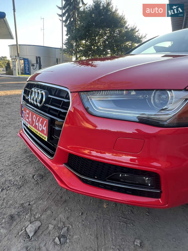 Седан Audi A4 2015 в Дубно