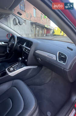 Седан Audi A4 2015 в 
