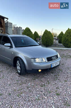 Универсал Audi A4 2002 в 