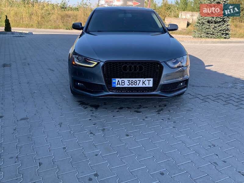 Седан Audi A4 2014 в Вінниці