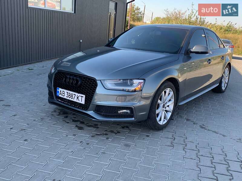Седан Audi A4 2014 в Вінниці