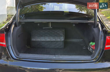 Седан Audi A4 2011 в 