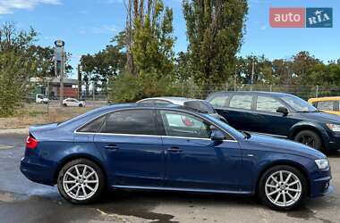 Седан Audi A4 2014 в 
