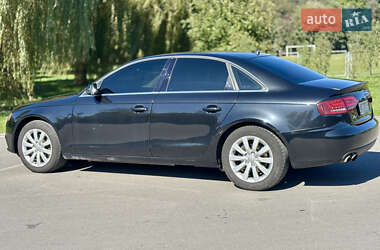 Седан Audi A4 2010 в 