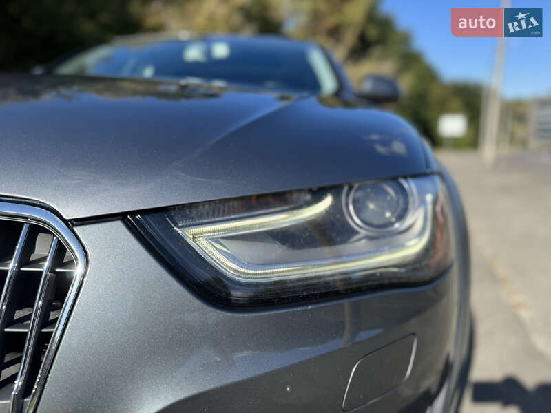 Универсал Audi A4 2013 в Киеве
