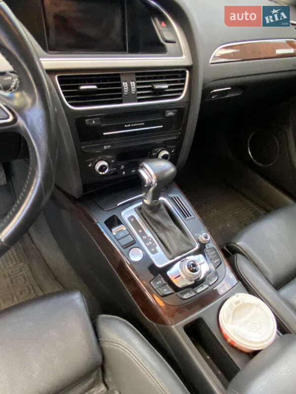 Универсал Audi A4 2013 в Харькове