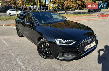 Универсал Audi A4 2020 в 